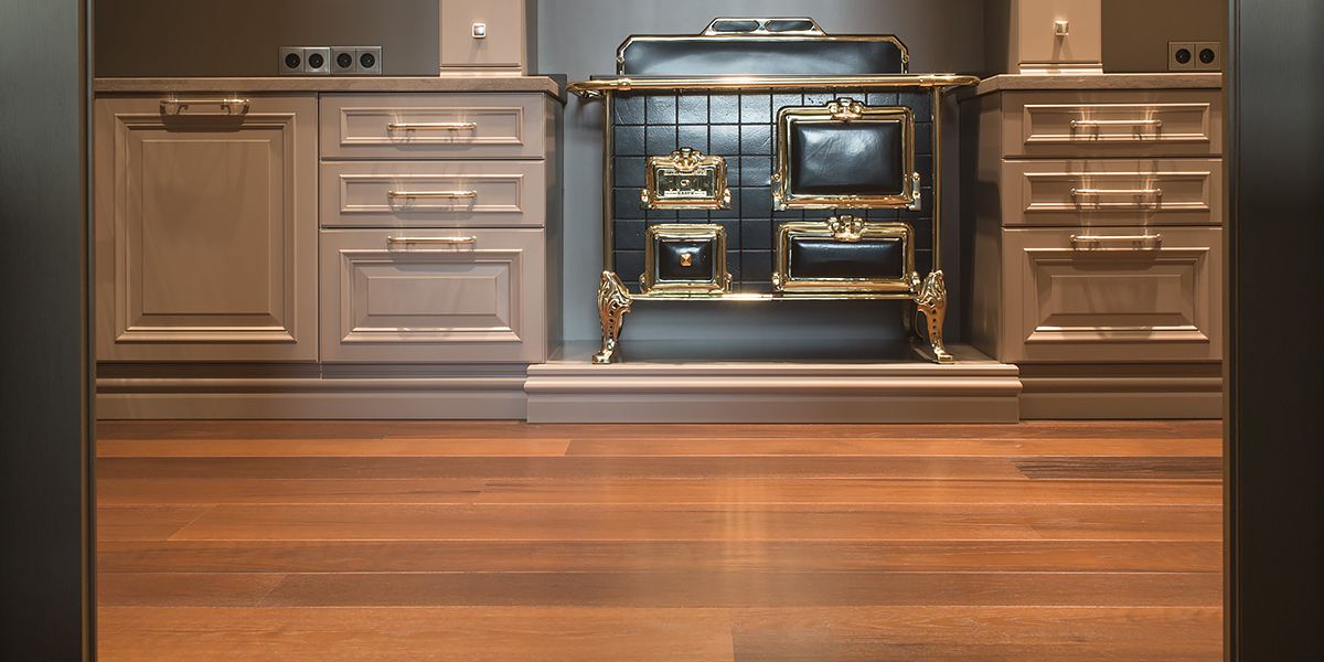 Ebony and Co Project - Solid American Red Oak Dark Marron - Handcrafted Hardwood Floors